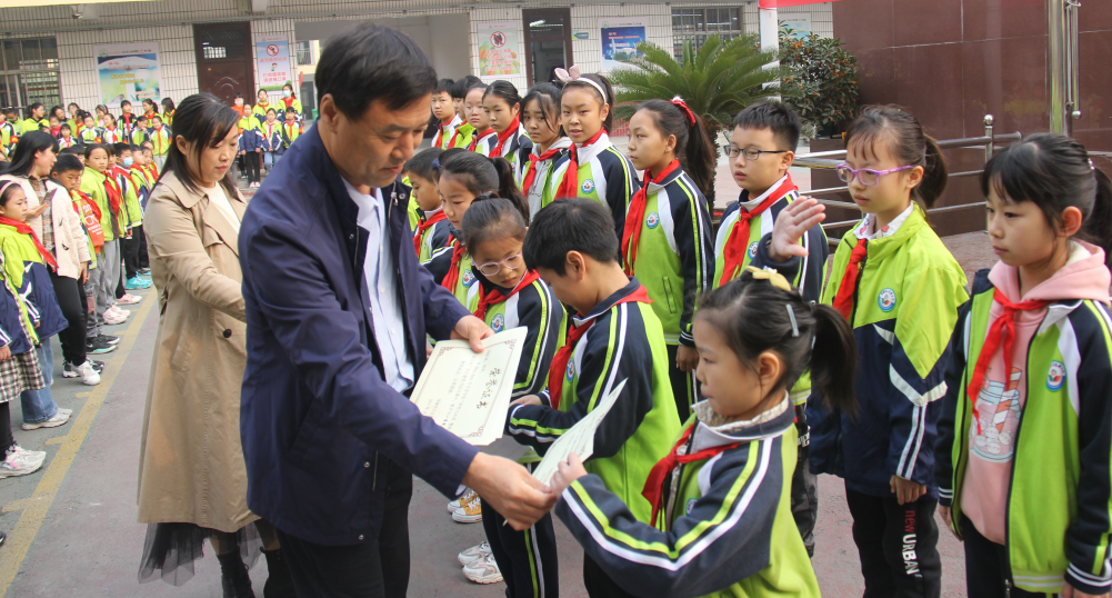 妙笔写风采墨韵薪火传项城市文化路小学举行学生硬笔书法比赛