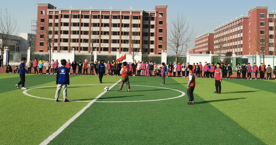 落实双减强体魄绿茵场上竞风流项城市莲溪小学足球社团活动纪实